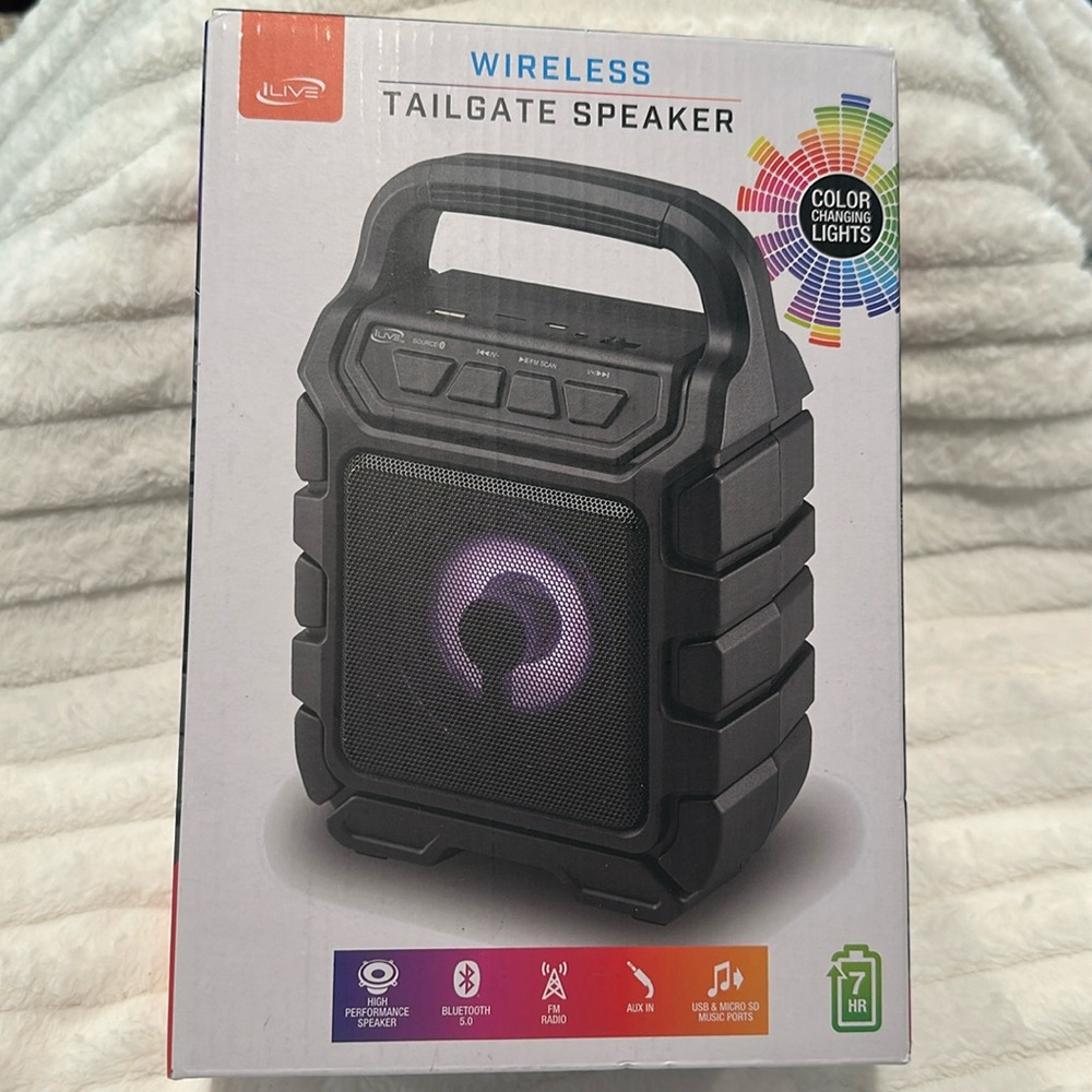 ILIVE Wireless Tailgate Speaker with Color Changing Lights and 7 Hr Charge.